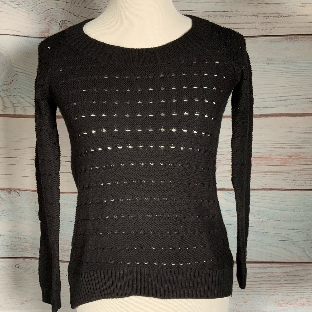 BCBG black side zip sweater XXSM rounded neckline